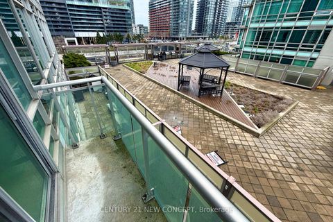 Photo 19 at 501 - 381 Front Street W, Waterfront Communities C1, Toronto