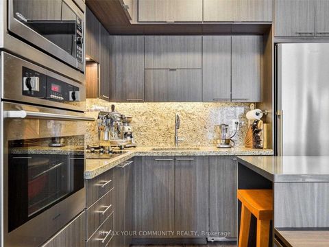 Photo 2 at 533 - 120 Harrison Garden Boulevard, Willowdale East, Toronto