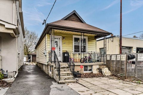 Photo 1 at 840 Sammon Avenue, East York, Toronto