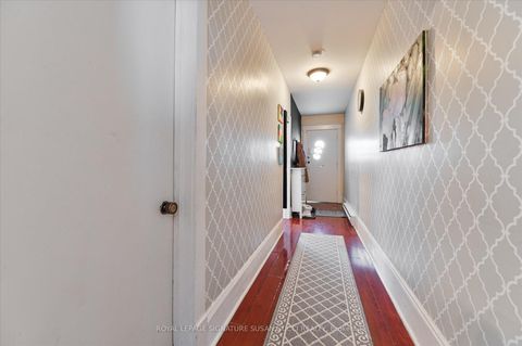Photo 2 at 840 Sammon Avenue, East York, Toronto