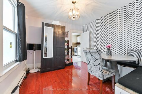 Photo 3 at 840 Sammon Avenue, East York, Toronto