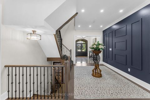 Photo 8 at 15 Country Club Crescent, Uxbridge