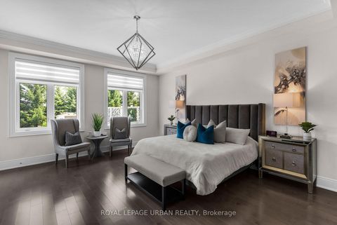 Photo 22 at 15 Country Club Crescent, Uxbridge