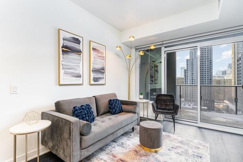 Photo 1 at 1111 - 11 Yorkville Avenue, Annex, Toronto