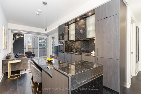Photo 6 at 1111 - 11 Yorkville Avenue, Annex, Toronto