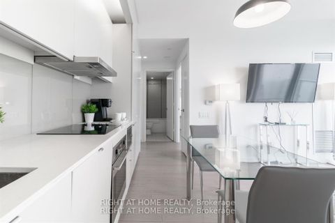 Photo 3 at 3907 - 101 Peter Street, Waterfront Communities C1, Toronto