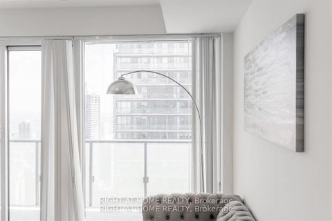 Photo 11 at 3907 - 101 Peter Street, Waterfront Communities C1, Toronto