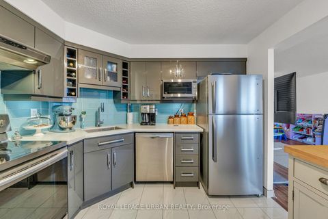 Photo 14 at 1210 - 61 Markbrook Lane, Jamestown, Toronto