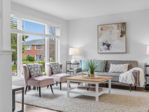 Photo 9 at 23 Ballymena Court, Don Mills, Toronto