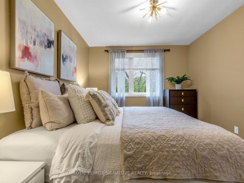 Photo 21 at 23 Ballymena Court, Don Mills, Toronto
