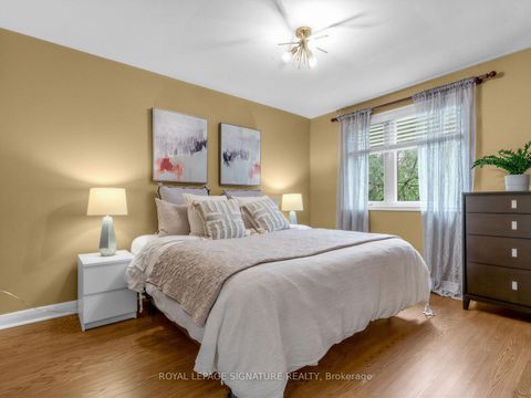 Photo 22 at 23 Ballymena Court, Don Mills, Toronto