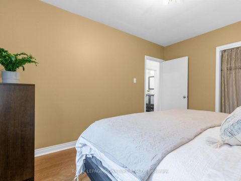 Photo 23 at 23 Ballymena Court, Don Mills, Toronto