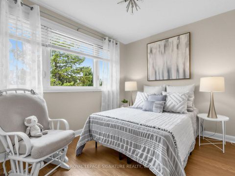 Photo 24 at 23 Ballymena Court, Don Mills, Toronto