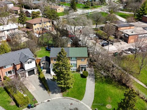 Photo 38 at 23 Ballymena Court, Don Mills, Toronto