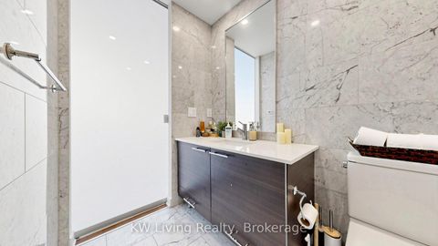 Photo 12 at 632 - 3 Market Street, Waterfront Communities C8, Toronto
