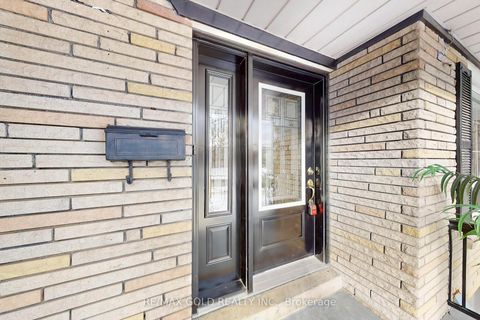 Photo 3 at 189 Kingsview Boulevard, The Westway, Toronto