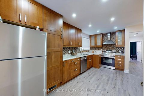 Photo 12 at 189 Kingsview Boulevard, The Westway, Toronto
