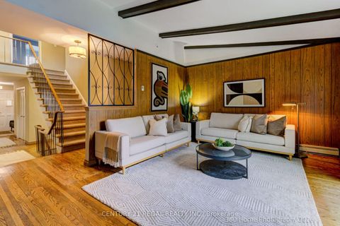 Photo 7 at 59 Beveridge Drive, Donalda, Toronto