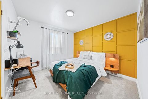 Photo 15 at 98 Yorkview Drive, Queensway, Toronto