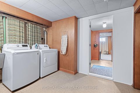 Photo 17 at 98 Yorkview Drive, Queensway, Toronto