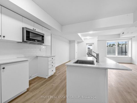 Photo 15 at 1104 - 56 Elizabeth Street S, Mill Pond, Richmond Hill
