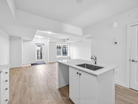 Photo 16 at 1104 - 56 Elizabeth Street S, Mill Pond, Richmond Hill