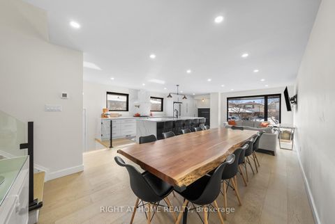 Photo 8 at 9 Thistlewaite Crescent, Malvern West, Toronto