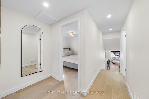 Photo 18 at 9 Thistlewaite Crescent, Malvern West, Toronto