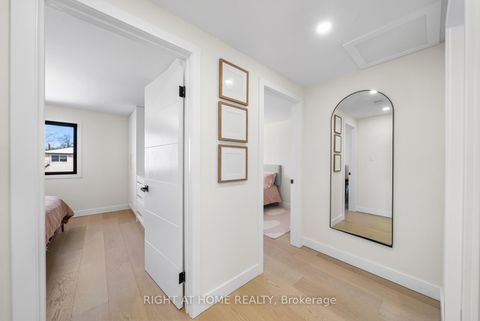 Photo 19 at 9 Thistlewaite Crescent, Malvern West, Toronto