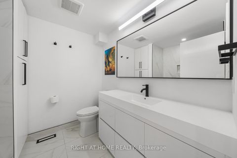 Photo 20 at 9 Thistlewaite Crescent, Malvern West, Toronto