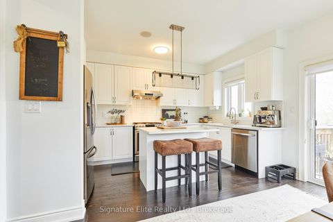 Photo 12 at 51 Gordon Circle, College Manor, Newmarket