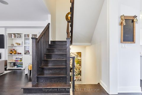 Photo 30 at 51 Gordon Circle, College Manor, Newmarket