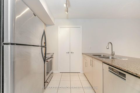 Photo 9 at 1505 - 12 Yonge Street, Waterfront Communities C1, Toronto