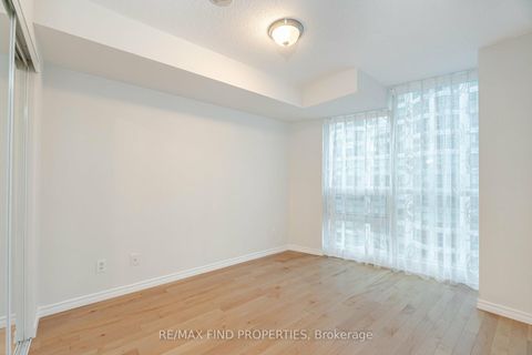 Photo 16 at 1505 - 12 Yonge Street, Waterfront Communities C1, Toronto