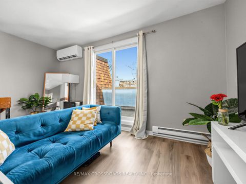 Photo 11 at 57 - 275 Manse Road, West Hill, Toronto