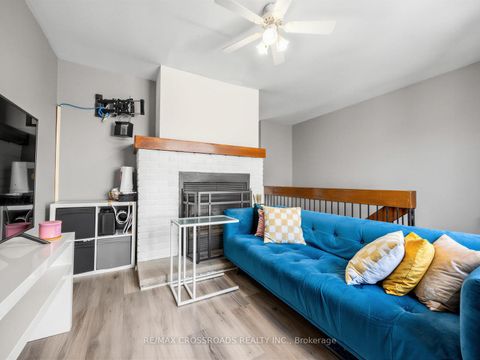 Photo 13 at 57 - 275 Manse Road, West Hill, Toronto