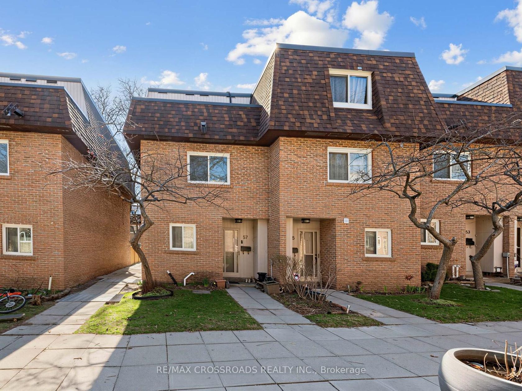 57 - 275 Manse Road, West Hill, Toronto 