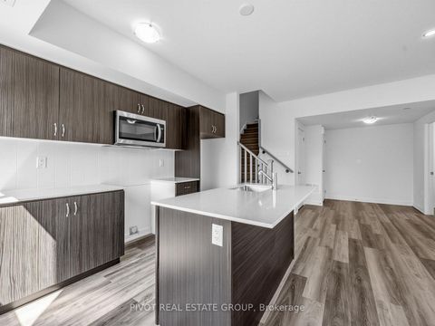 Photo 16 at 2408 - 58 Elizabeth Street S, Mill Pond, Richmond Hill