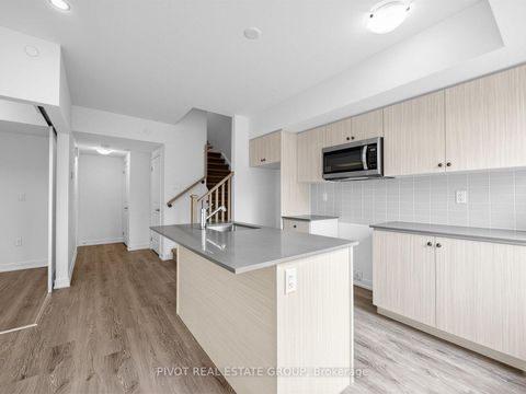 Photo 6 at 3407 - 60 Elizabeth Street S, Mill Pond, Richmond Hill