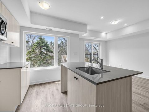 Photo 8 at 3407 - 60 Elizabeth Street S, Mill Pond, Richmond Hill