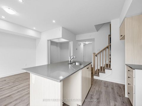 Photo 9 at 3407 - 60 Elizabeth Street S, Mill Pond, Richmond Hill