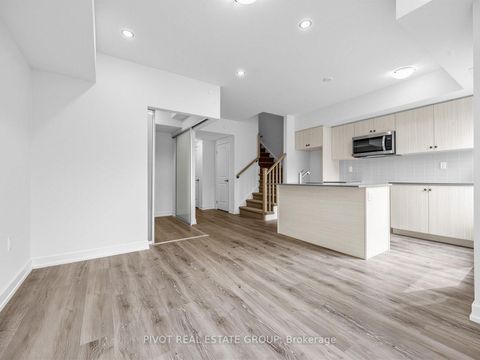 Photo 11 at 3407 - 60 Elizabeth Street S, Mill Pond, Richmond Hill