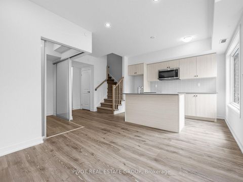 Photo 12 at 3407 - 60 Elizabeth Street S, Mill Pond, Richmond Hill
