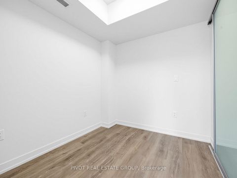 Photo 17 at 3407 - 60 Elizabeth Street S, Mill Pond, Richmond Hill