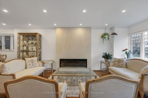 Photo 5 at 204 Brooke Avenue, Nortown, Toronto