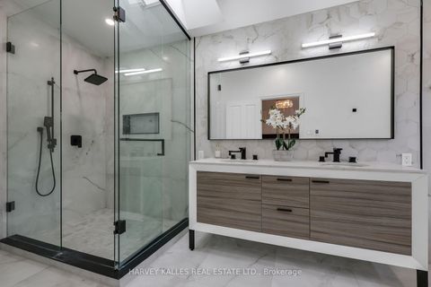 Photo 32 at 204 Brooke Avenue, Nortown, Toronto