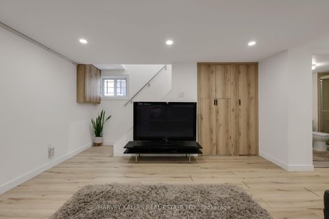 Photo 42 at 204 Brooke Avenue, Nortown, Toronto