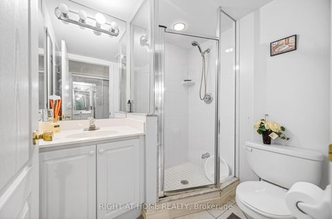 Photo 28 at 905 - 88 Grandview Way, Willowdale East, Toronto