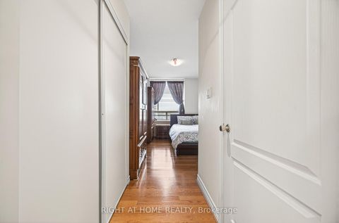 Photo 29 at 905 - 88 Grandview Way, Willowdale East, Toronto