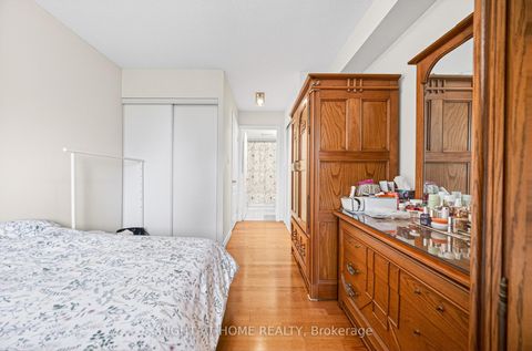 Photo 31 at 905 - 88 Grandview Way, Willowdale East, Toronto